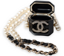 Chanel - Pearl Air Pod Case